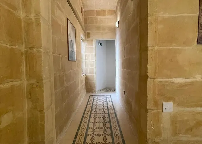 Paceville-appartment Near Movida Daire